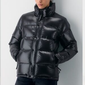 Aritzia Super Puff Hi - gloss - Black Puffer Jacket